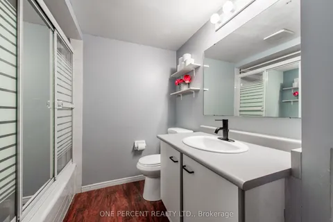 338 Adams Court, ON L9W 4R7