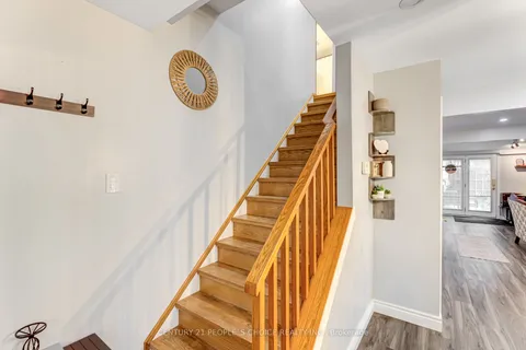 13 Jeffrey Street, Brampton, ON L6S 2M9