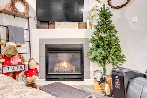 13 Jeffrey Street, Brampton, ON L6S 2M9