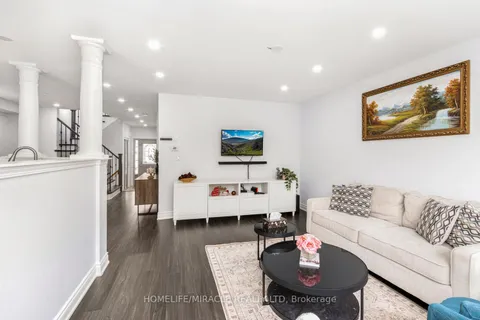 1677 Stover Crescent, Milton, ON L9T 5N3