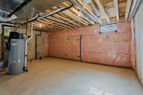 1540 Labine Point, Milton, ON L9T 7E7