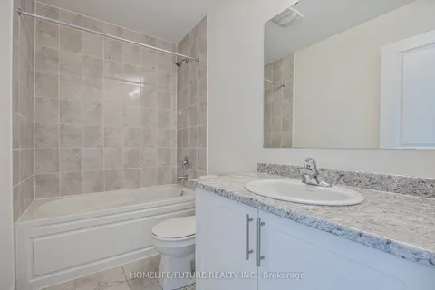 1540 Labine Point, Milton, ON L9T 7E7