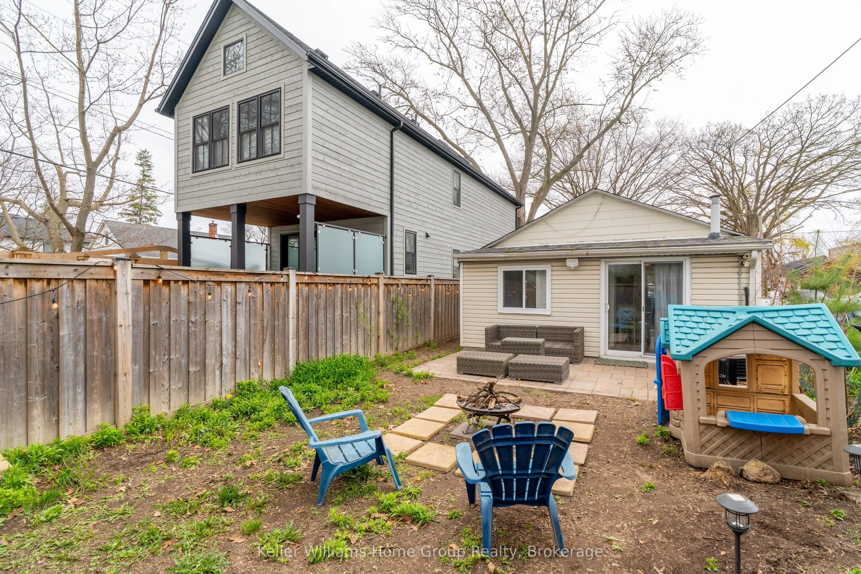 179 Angelene Street, ON L5G 1X1