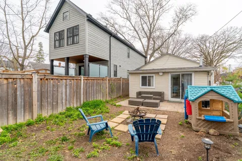 179 Angelene Street, ON L5G 1X1