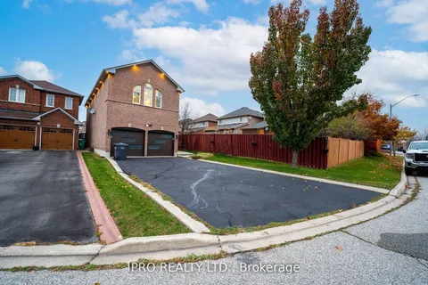 3191 Oakview Road, ON L5N 7N9