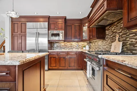 6781 Snow Goose Lane, Mississauga, ON L5N 5J2