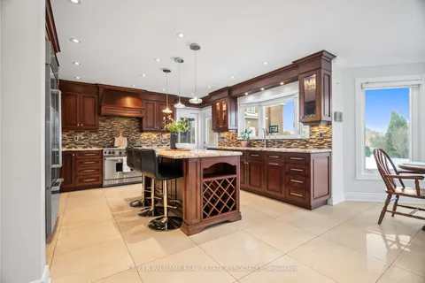 6781 Snow Goose Lane, Mississauga, ON L5N 5J2