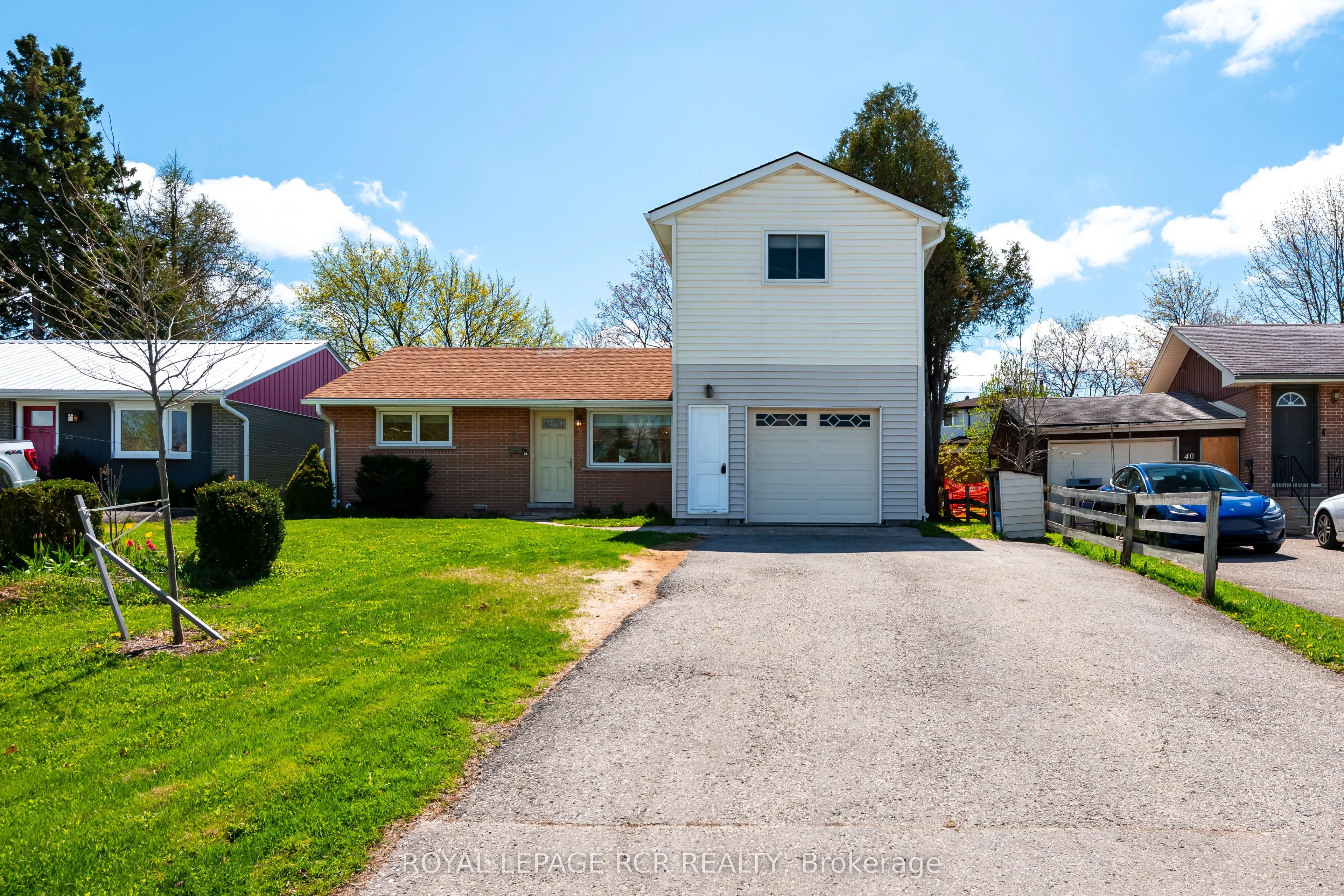 42 Bythia Street, ON L9W 2S3