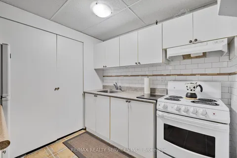 19 Livingston Drive, Caledon, ON L7C 1A1