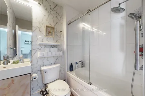 82 Heman Street, ON M8V 1X5
