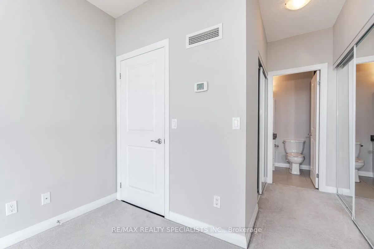 75 Eglinton Avenue, ON L5R 0E5