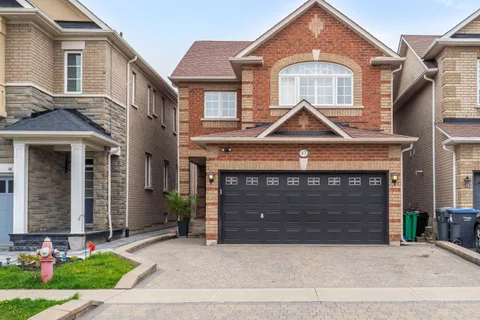 43 Humbershed Crescent, ON L7E 2X3