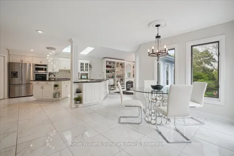 20 Craven Avenue, Burlington, ON L7P 0T4