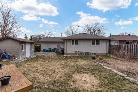 234 Elizabeth Street, Brampton, ON L6Y 1S1
