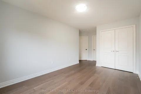 1562 Leger Way, Milton, ON L9E 1H4