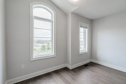 1562 Leger Way, Milton, ON L9E 1H4