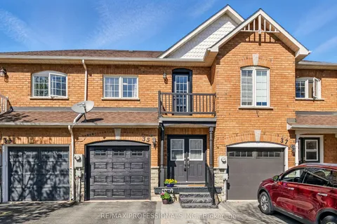 35 Bradley Drive, Halton Hills, ON L7G 6B5