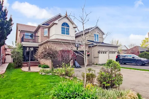 73 Porchlight Road, Brampton, ON L6X 4S1