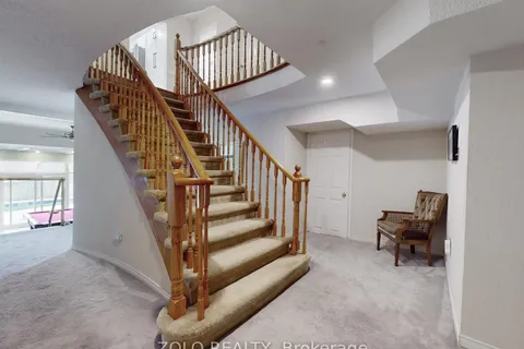 141 Kenpark Avenue, ON L6Z 3J8