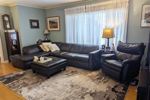 35 Marcia Avenue, ON M6B 2Y6
