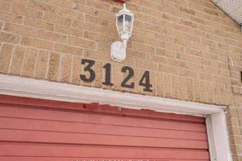 3124 Patrick Crescent, ON L5N 3G5