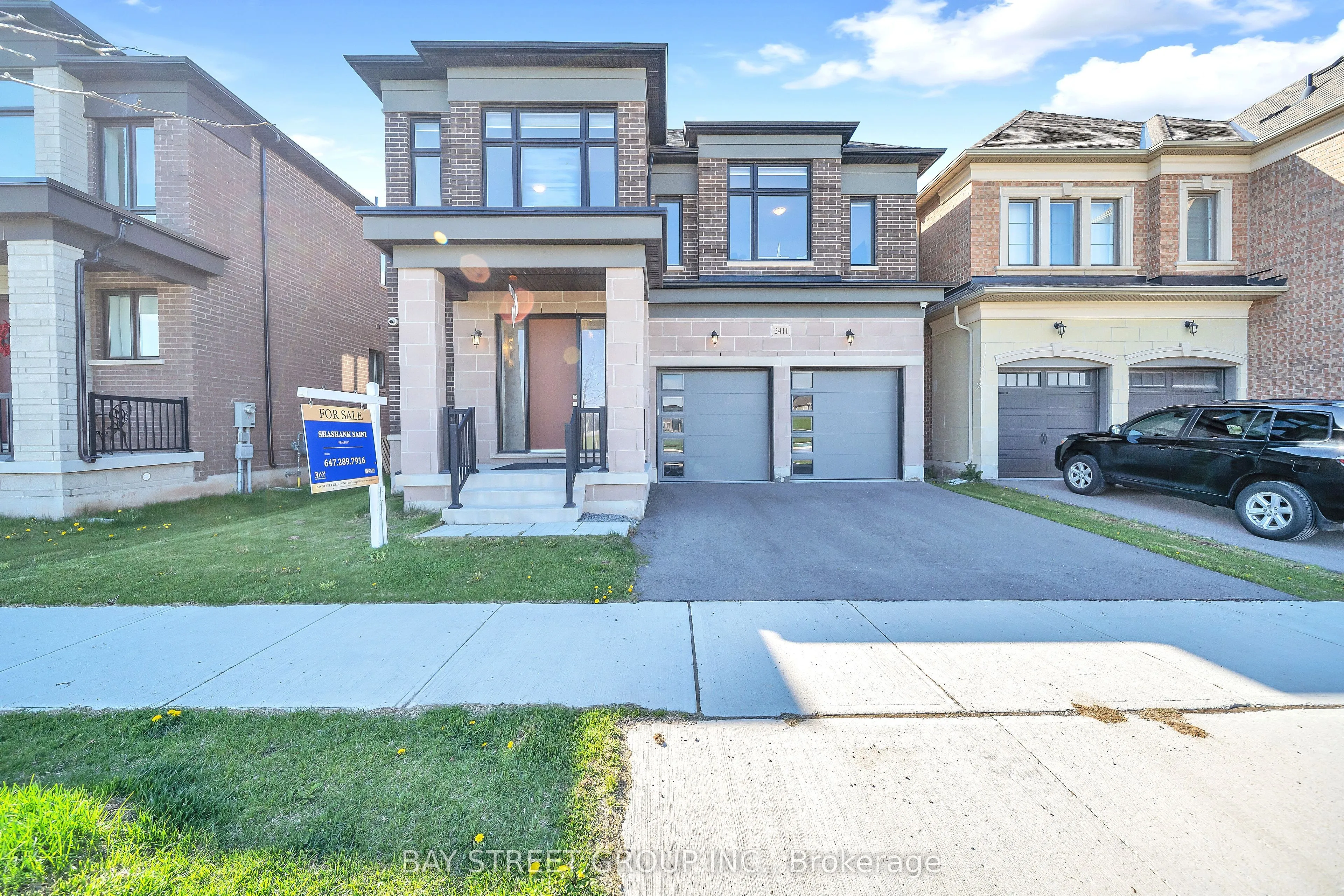 2411 Saw Whet Boulevard, ON L6M 5L5