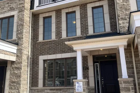 1374 William Halton Parkway, Oakville, ON L6M 5P2