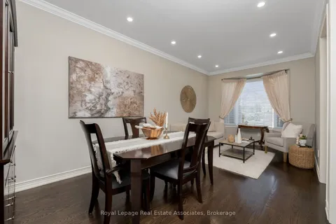 913 Bennett Boulevard, ON L9T 6X5