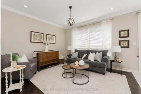 913 Bennett Boulevard, ON L9T 6X5
