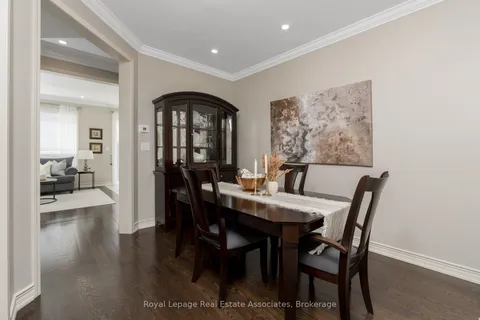 913 Bennett Boulevard, ON L9T 6X5