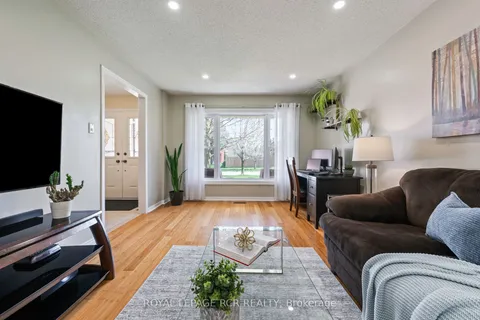 243 Beechfield Crescent, ON L9W 4N3