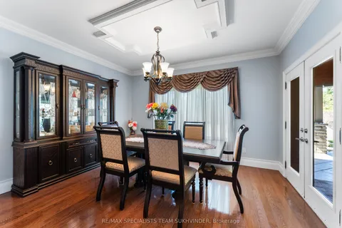 19728 Kennedy Road, ON L7K 1Y2