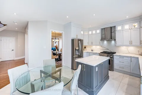 2265 Osprey Lane, ON L6M 3Z9