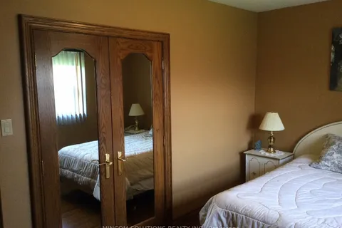 167 Kingsview Boulevard, Toronto, ON M9R 1V7