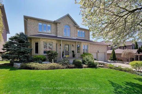 1777 Covington Terrace, ON L5M 3M5