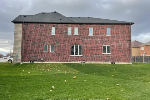 31 Dolomite Drive, ON L6P 4R6