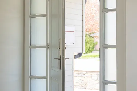 313 Silvana Crescent, ON L7L 2W3