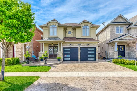 4699 Irena Avenue, Burlington, ON L7M 0K2