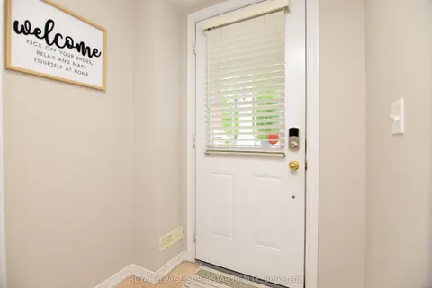15 Gemstone Lane, ON L6X 0H1