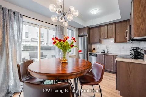 21 Caroline Carpenter Grove, ON M3K 0B1