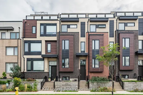 21 Caroline Carpenter Grove, ON M3K 0B1