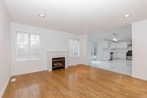 72 Dunvegan Crescent, ON L7A 2Y1