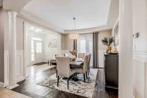323 McDougall Crossing, ON L9T 0N5