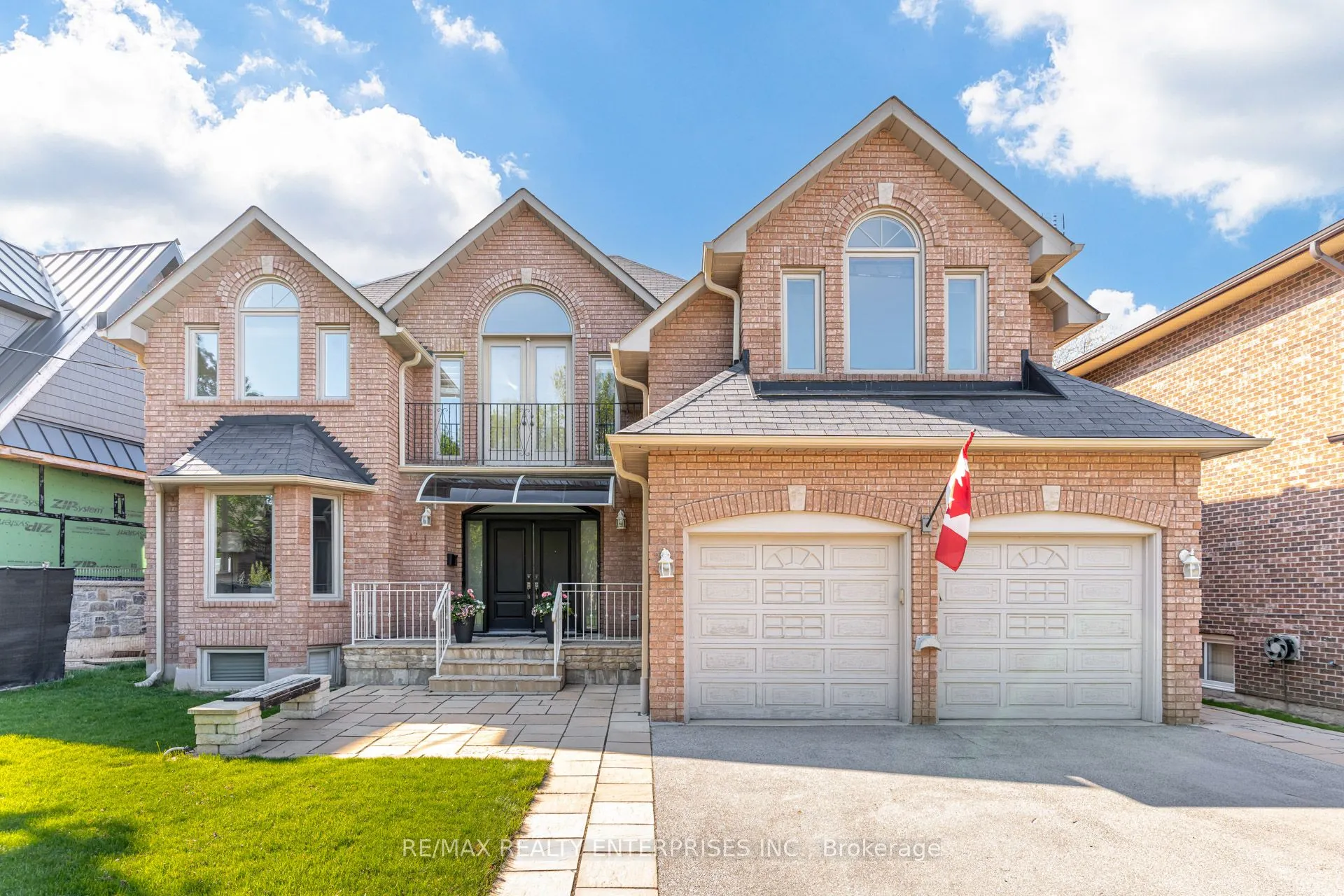 14 Donalbert Road, ON M9B 2E8