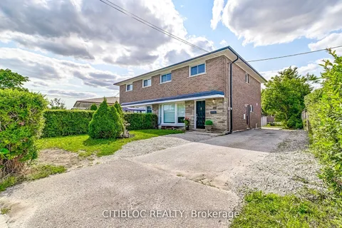 28 Navenby Crescent, ON M9L 1B2