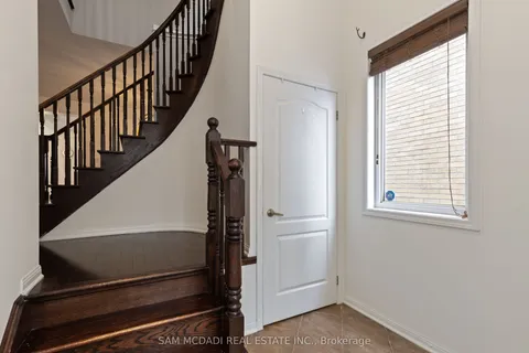 597 Bartleman Terrace, ON L9T 6Z4