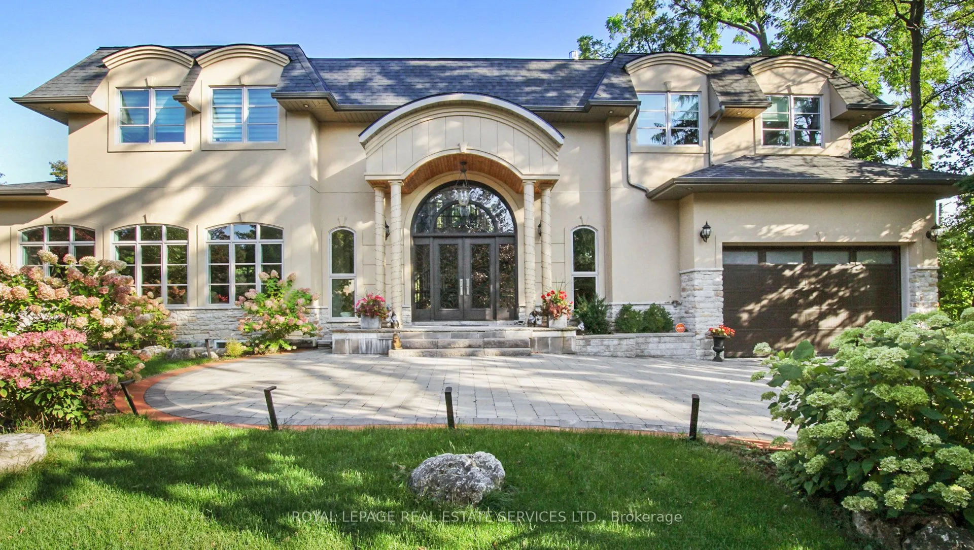 1286 Cambridge Drive, ON L6J 1S1