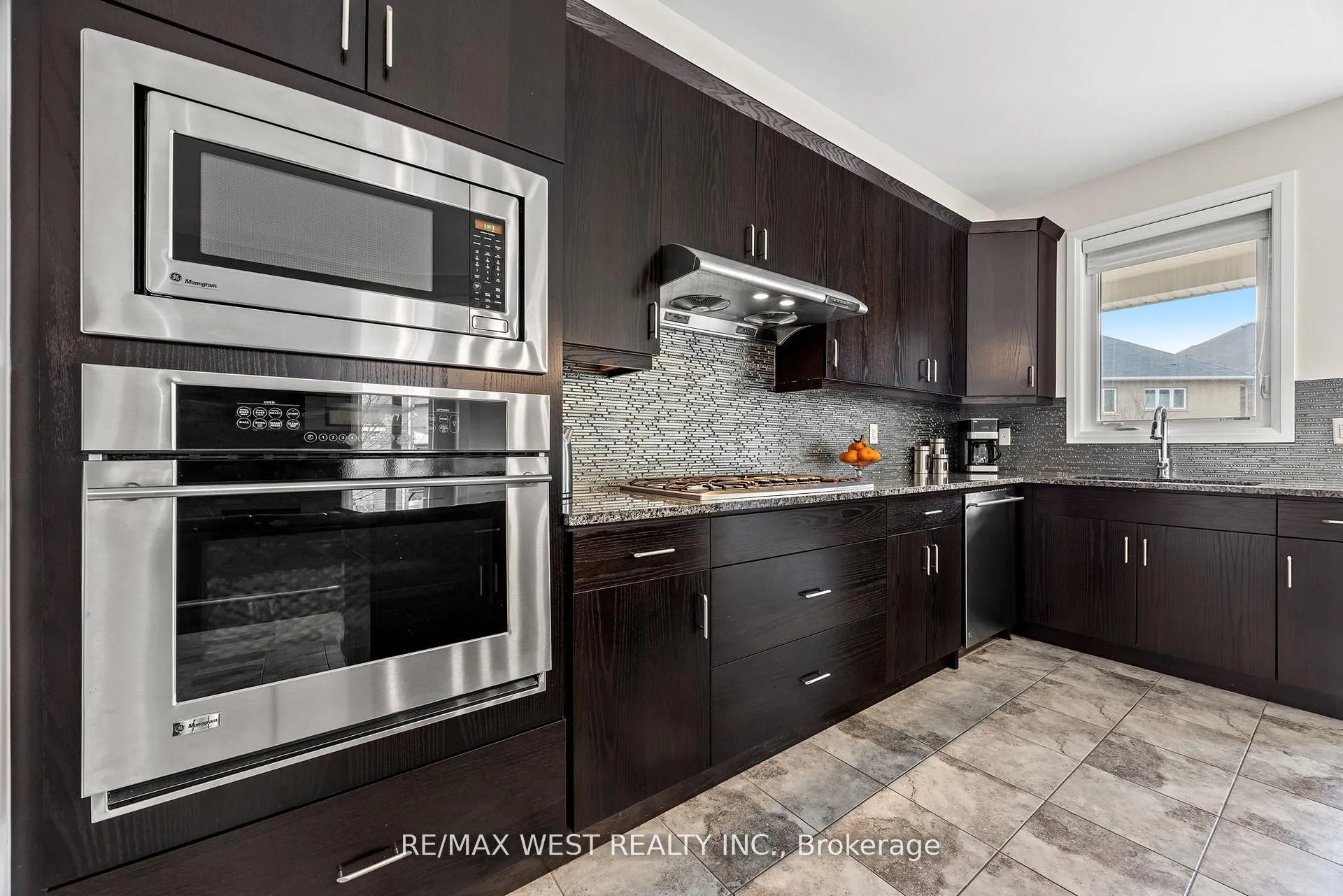 109 Masterman Crescent, ON L6M 0W9