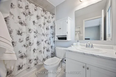 109 Masterman Crescent, ON L6M 0W9