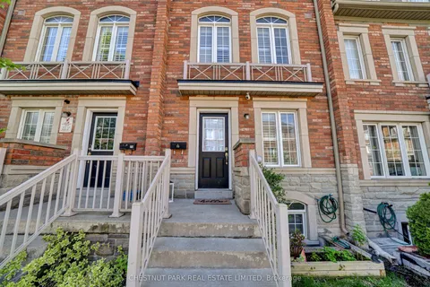 75 Ted Wray Circle, ON M3L 0G7